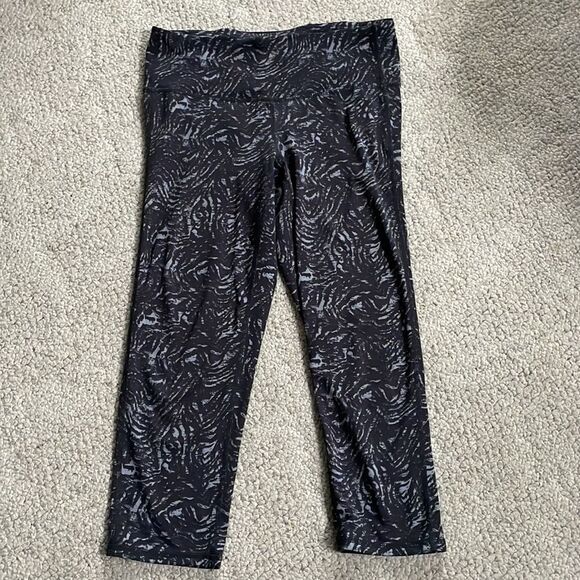 Athleta capri tights - Picture 3 of 6